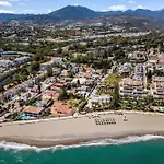Villa Rio Beachfront