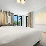 Rio Beachfront マルベーリャ
