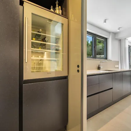 Rio Beachfront Marbellac