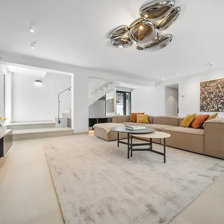 Rio Beachfront Villa Marbella