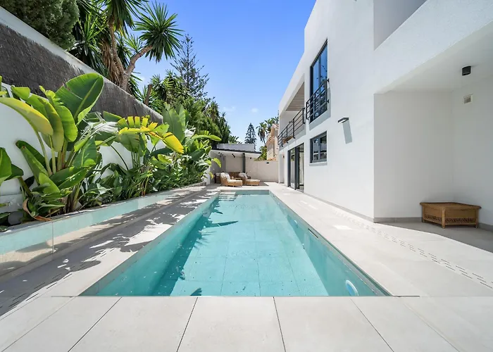 Вилла Rio Beachfront Марбелья